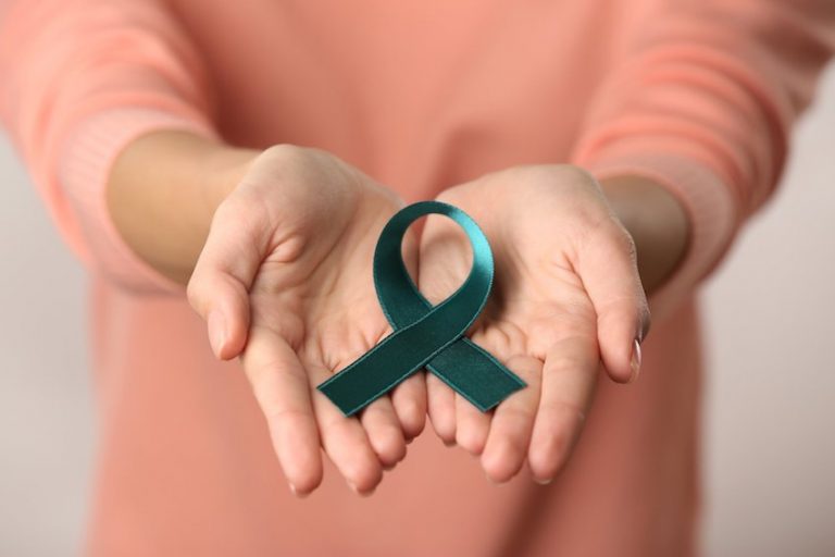 علائم اولیه سرطان تخمدان، تشخیص و درمان علائم اولیه سرطان تخمدان، تشخیص و درمان
