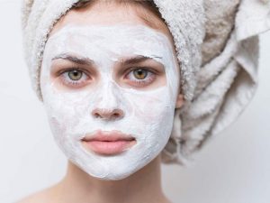 شش ماسک ماست شگفت انگیز برای پوست