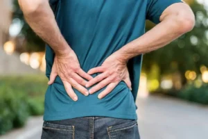 سنگ کلیه چیست؟ علت‌ها، علائم، تشخیص و درمان