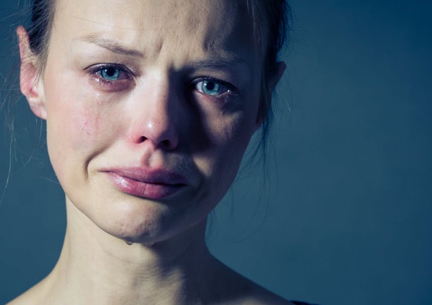 آیا گریه کردن در عادت ماهانه طبیعی است؟