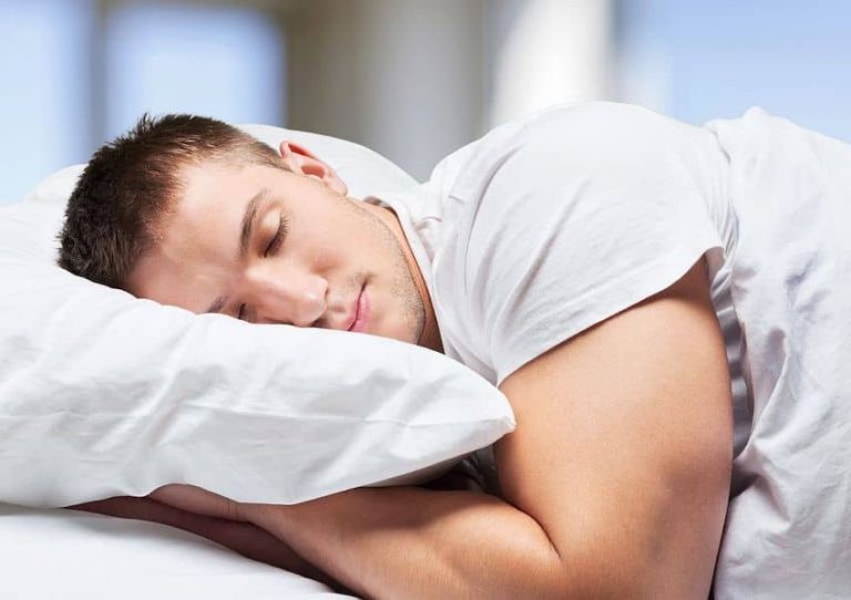 خواب چه تاثیری در عملکرد ورزشکاران دارد؟