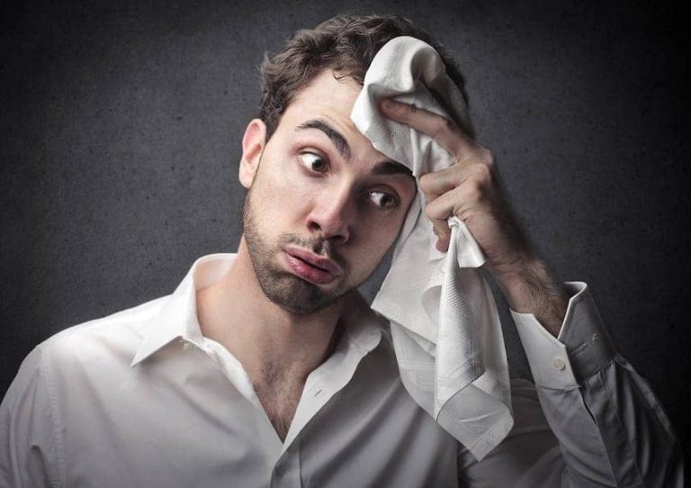 عرق کردن در ورزش مفید است یا مضر؟