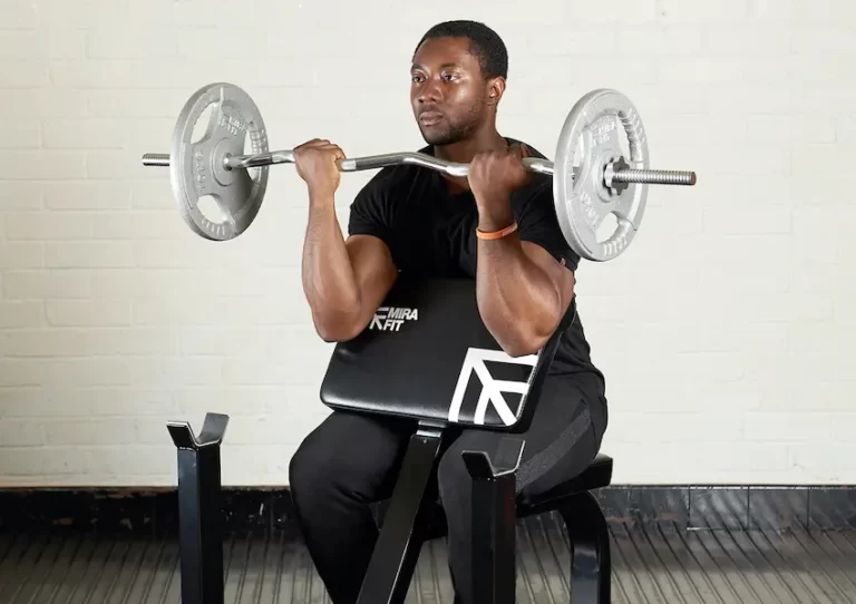 جلو بازو لاری هالتر Barbell Preacher Curl