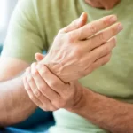 علت روماتیسم چیست؟