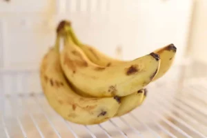 چند موز در یخچال