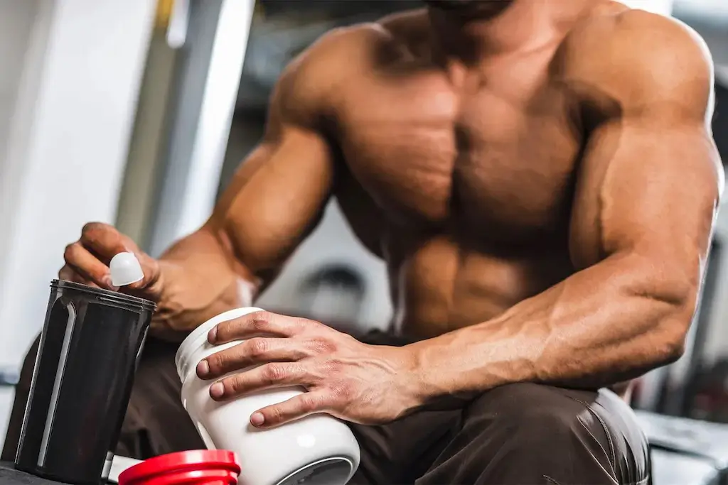 فواید کراتین: چرا کراتین مورد اعتماد ترین مکمل جهان است؟