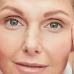 آرایش چشم برای پلک افتاده