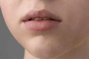 روتین شبانه لب