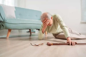 چرا ناگهان زمین می‌خوریم؟ علل و راهکارها