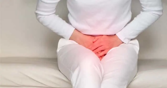 ۱۰ راهکار ساده و مؤثر برای درمان بیاختیاری ادرار زنان در خانه