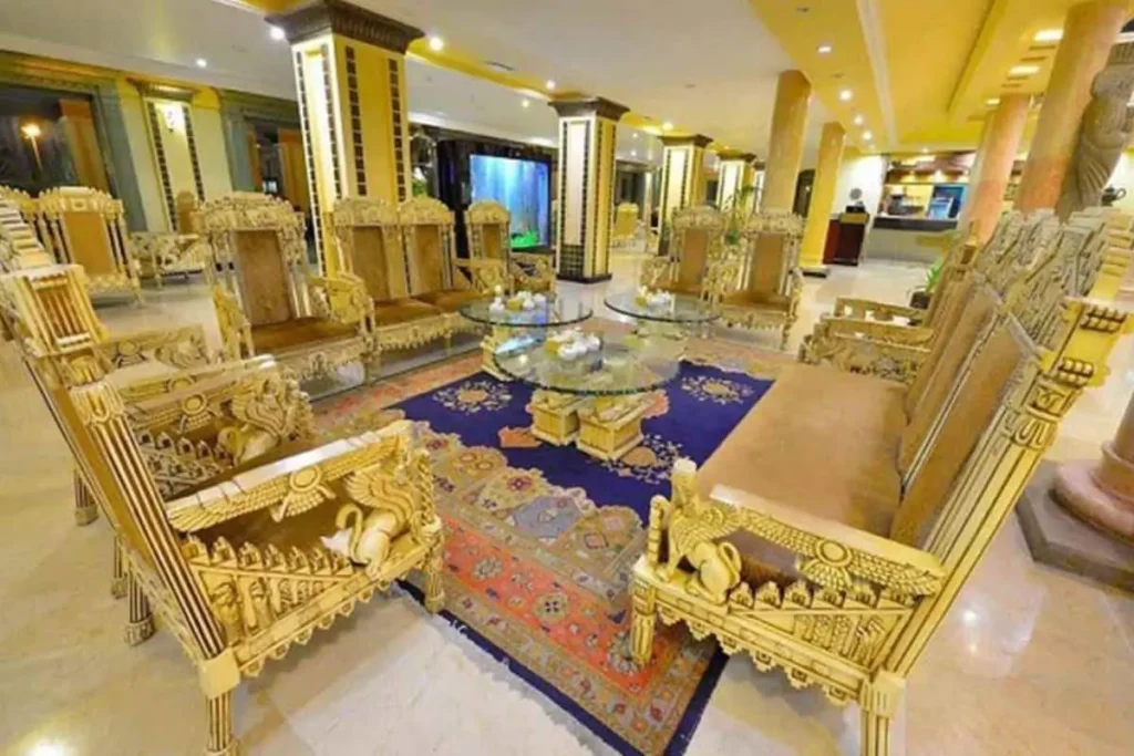 کافه آتوسا هتل داریوش کیش