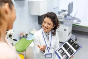 بهترین پزشک زنان در کرمانشاه | متخصص و فوق تخصص