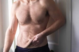 شل شدن شکم بعد از لاغری | چرا پوست شکم بعد از لاغری آویزان میشود؟