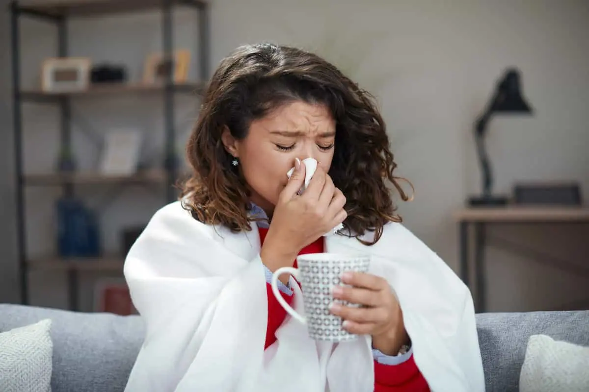 علائم آنفولانزای جدید ۱۴۰۴ + بهترین درمان و پیشگیری