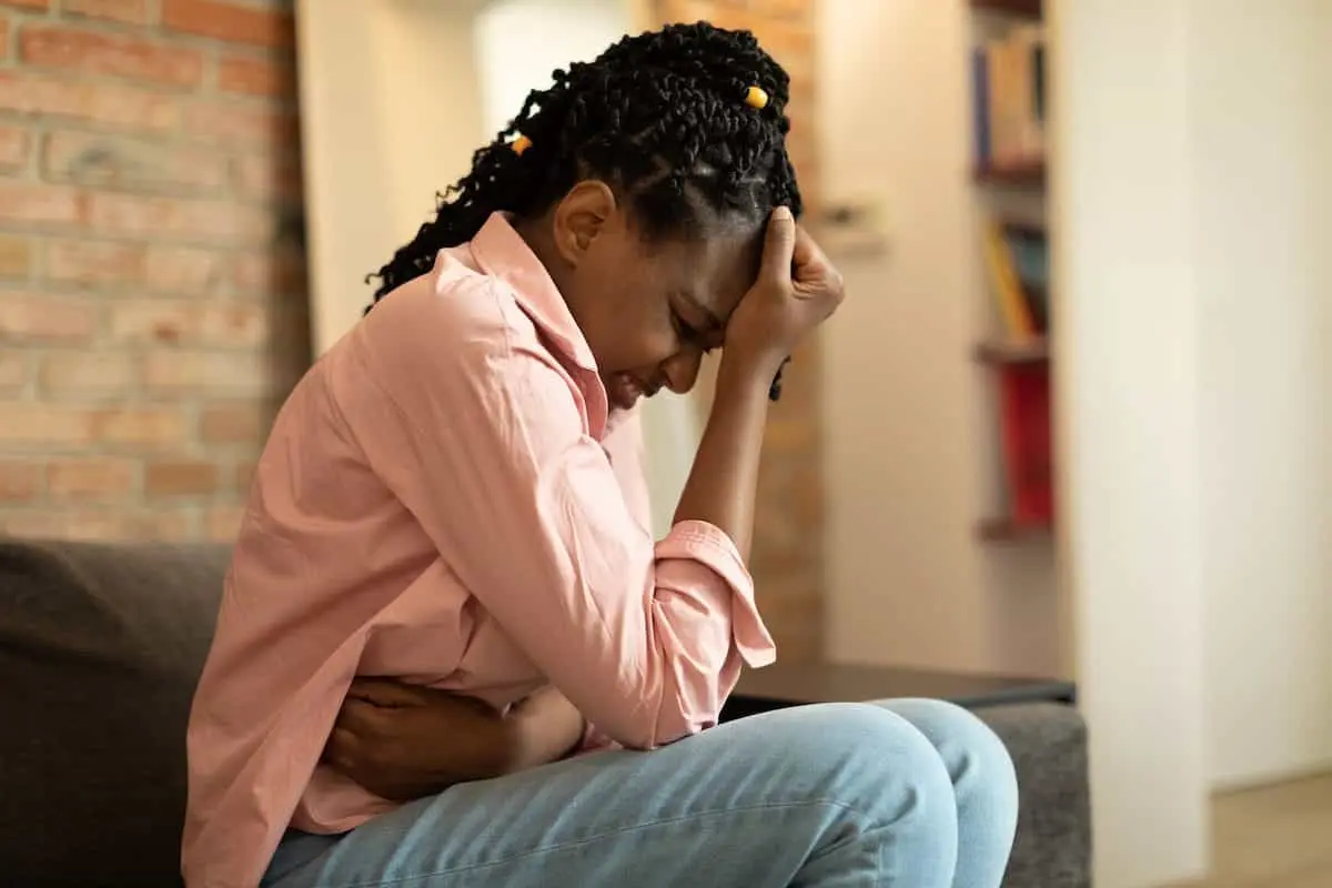 کاهش علائم پی ام اس + ۱۰ راهکار ساده و موثر