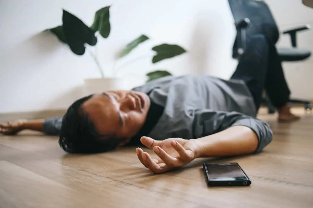 عوارض غش کردن | چه بر سر مغز و بدن می‌آید؟