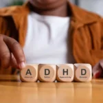 اختلال ADHD چیست؟ آیا بزرگسالان هم به آن مبتلا می‌شوند؟