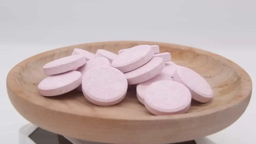 قرص جوشان استیل سیستئین؛ عوارض، موارد و نحوه مصرف