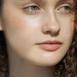 چطور پوستمان را سفید کنیم؟ مثل ماه بدرخشید!