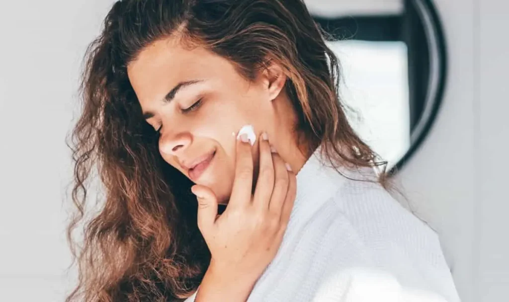 چطور پوستمان را سفید کنیم؟ مثل ماه بدرخشید!