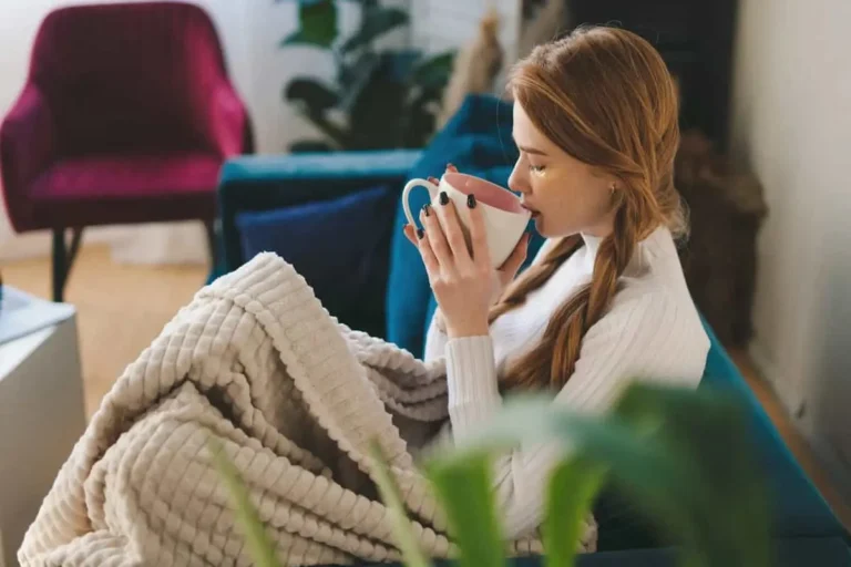 قهوه برای سرماخوردگی خوب است یا بد؟