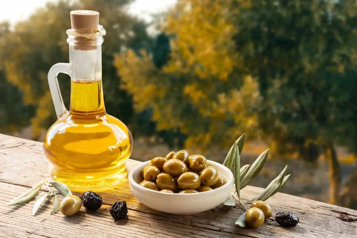 اگر هر روز روغن زیتون بخوریم چه بر سر بدنمان می‌آید؟