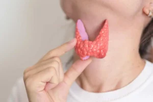 آزمایش TSH؛ نحوه تفسیر و عوامل موثر بر این هورمون تیروئیدی