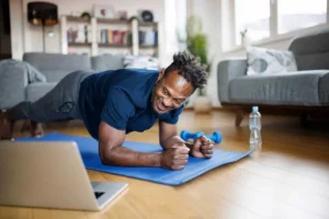 ورزش علاوه بر کاهش وزن، عضلات را نیز جوان نگه میدارد