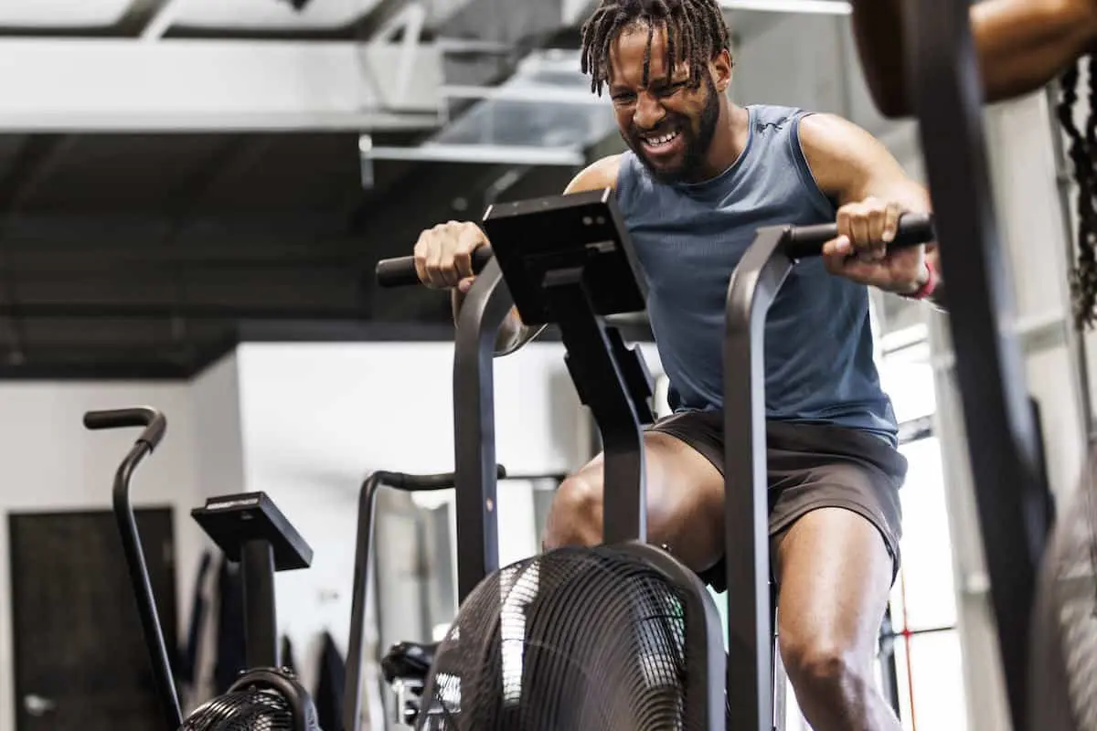 آیا تمرینات هوازی باعث کاهش وزن میشوند؟