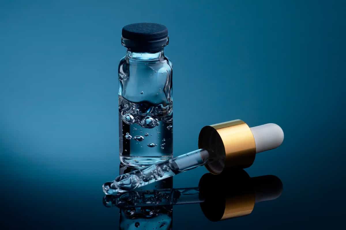 تفاوت قرص و ویال خوراکی چیست؟ کدام فرم دارویی بهتر است؟