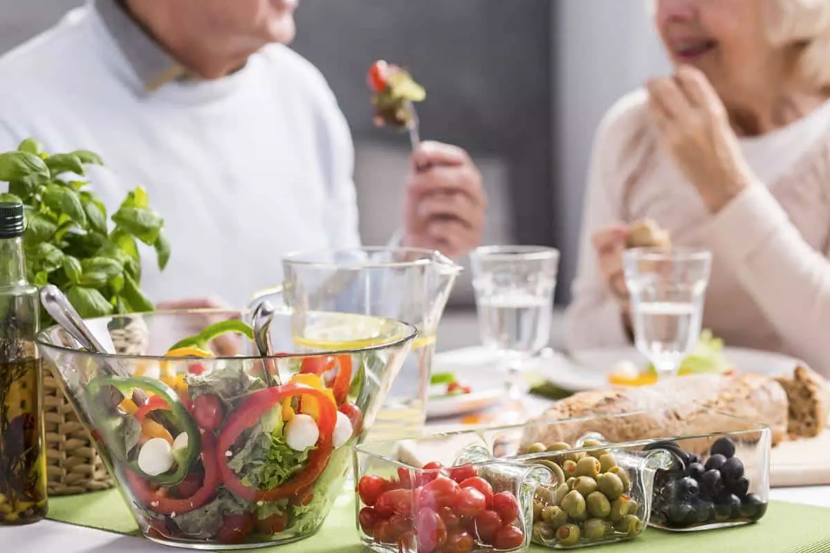 مقایسه رژیم غذایی کتوژنیک و مدیترانه‌ای