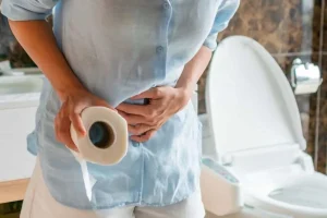 بهترین روش‌های درمان اسهال؛ از انواع داروها تا طب سنتی
