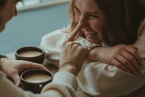 صداقت و پذیرا بودن؛ راز زندگی مشترک پایدار هستند