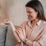 چرا خاراندن جای نیش پشه، آن را بدتر می‌کند؟