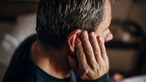 چگونه روند افت شنوایی ناشی از افزایش سن را کند کنیم؟