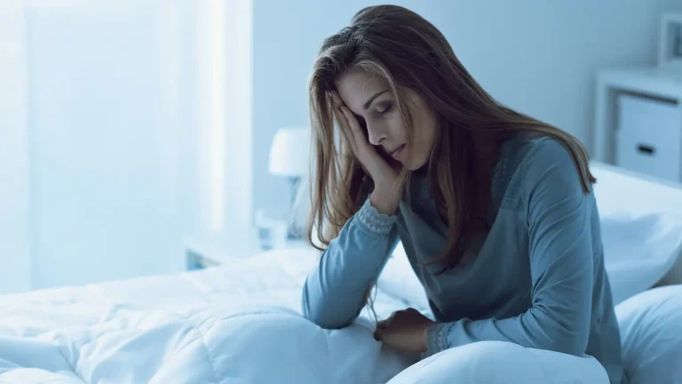 بی‌خوابی خطر سکته مغزی، زوال عقل و افسردگی را افزایش می‌دهد