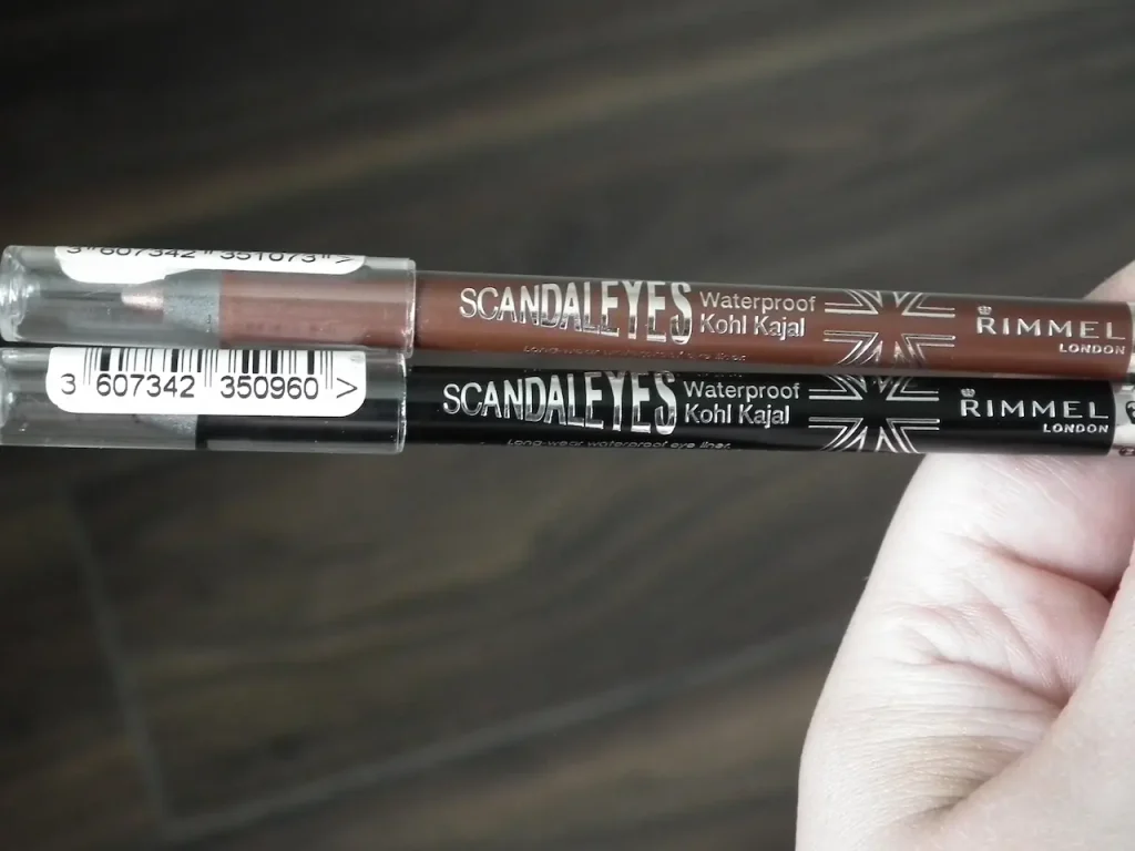 مداد چشم ریمل اسکاندال آیز ضدآب (Rimmel Scandaleyes Waterproof Kohl Kajal)